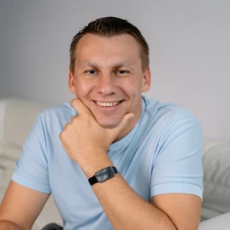 Евгений Шкарупа